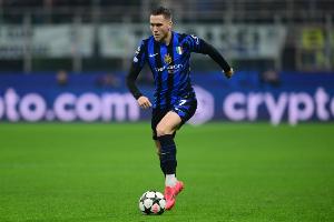 意媒：尤文去年本来也想免签泽林斯基，但他不想加盟那不勒斯死敌